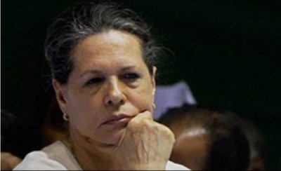 35 leaders from Sonia's stronghold resign together, sends her letter