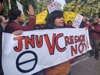 JNU हिंसा: वाईस चांसलर बोले- यूनिवर्सिटी में हालात सामान्य, शाम को PC करेगा HRD मंत्रालय