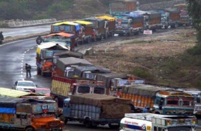 Jammu-Srinagar National Highway closed for traffic following landslides