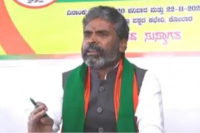 BJP MP's controversial statement, says 'middlemen and fake farmers are agitating'