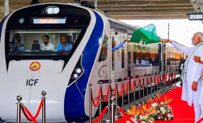 8th Vande Bharat Express to connect AP and Telangana, PM Modi flags off