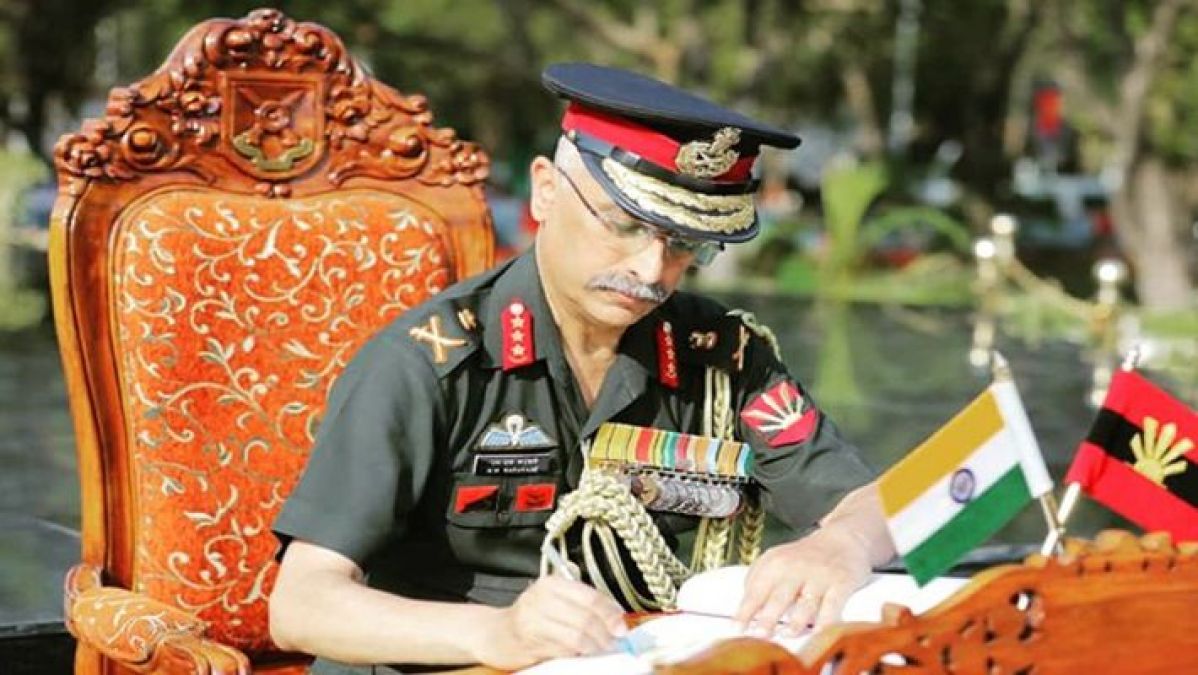 आर्मी डे : आर्मी चीफ नरवाणे ने अनुच्‍छेद 370 को बताया ऐतिहासिक फैसला, कहा-पाकिस्‍तान के साथ प्रॉक्‍सी वार....