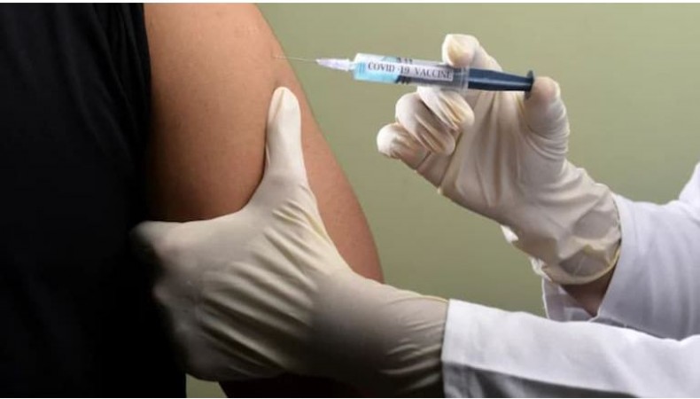 कोरोना का टीका लगवाने के बाद AIIMS के गार्ड की तबियत बिगड़ी, करना पड़ा भर्ती