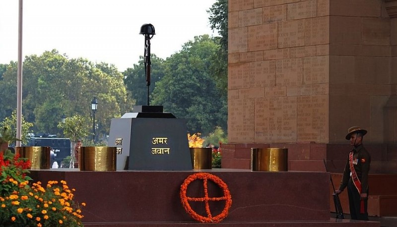 Former Army officers cheer on Amar Jawan Jyoti's decision to join 'War Memorial'
