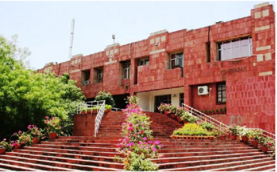 RTI में चौंकाने वाला खुलासा, JNU को पता नहीं किस देश से आए हैं ये 82 स्टूडेंट्स