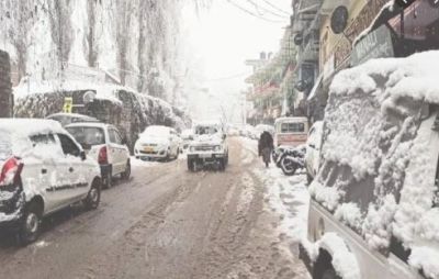 332 roads closed due to increasing snowfall in Himachal, flights canceled