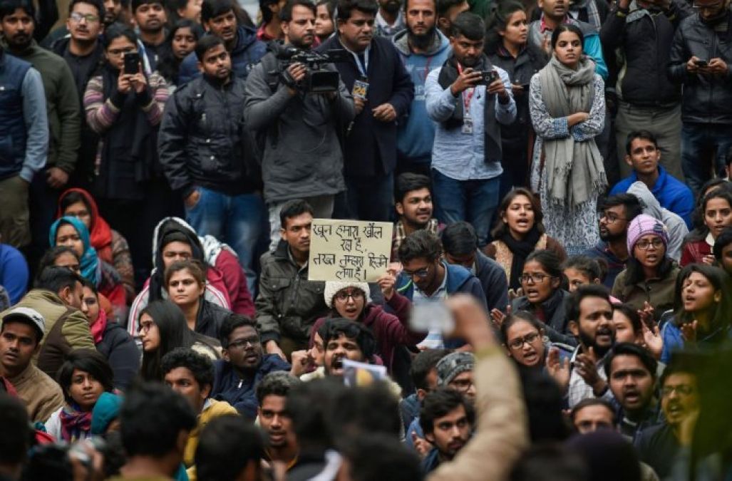 JNU हिंसा पर बड़ा खुलासा, पुलिस को नहीं मिली 3 जनवरी की CCTV फुटेज