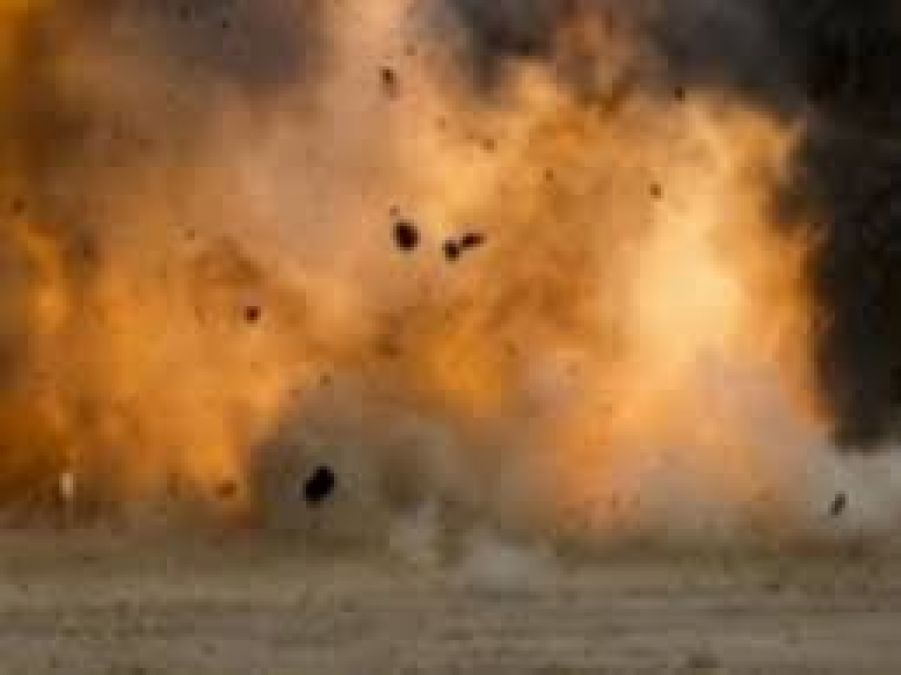 Terrorists attack grenade in Srinagar, 1 soldier seriously injured