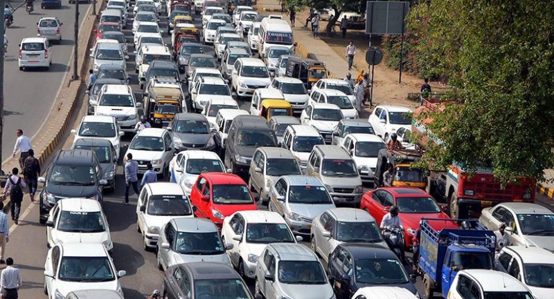 Govt banned the use of non-transport vehicles in this state