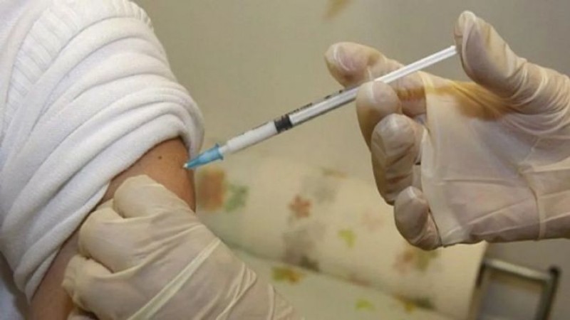 कोरोना वैक्सीन को लेकर सरकार सख्त, अब अफवाह फैलाने वालों पर होगी कड़ी कार्रवाई