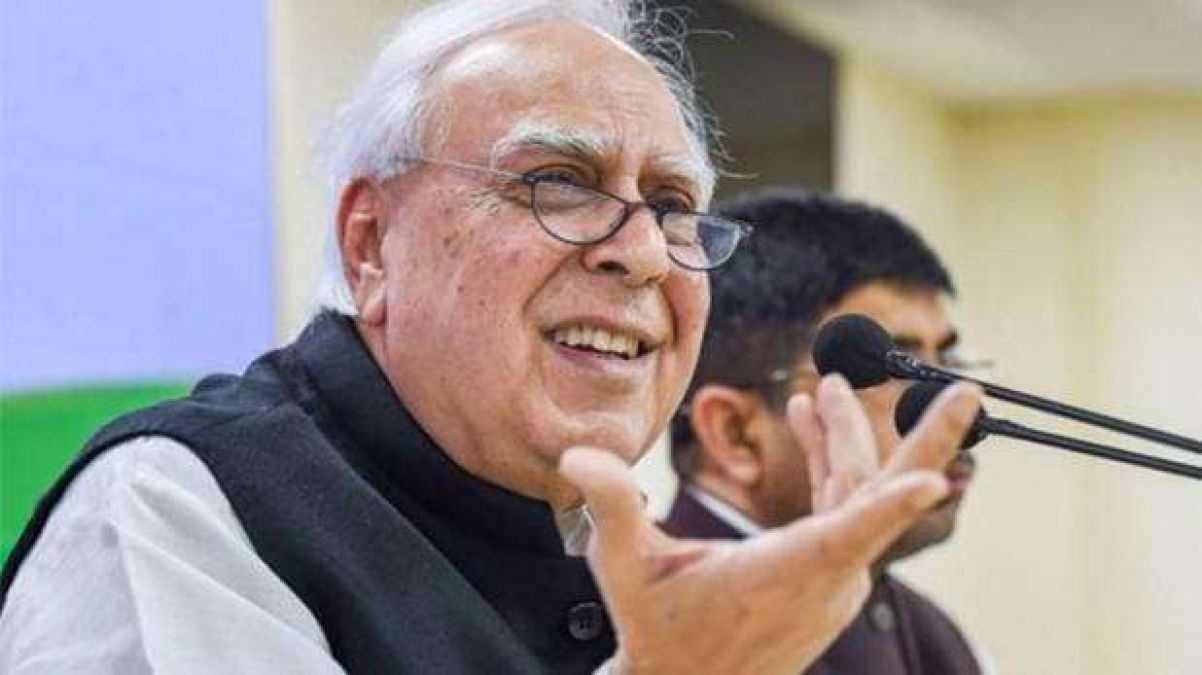 Kapil Sibal attacks Anurag Thakur, says, 