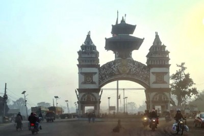 Indo-Nepal border reopens after 8 months, conditions applied