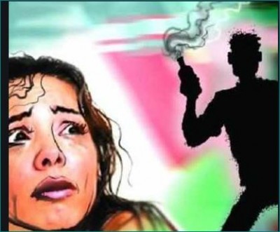 Uncle attacks woman with acid in Raebareli