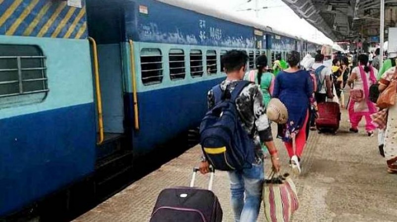 Govt issues circular, know these rules before traveling to Karnataka by train