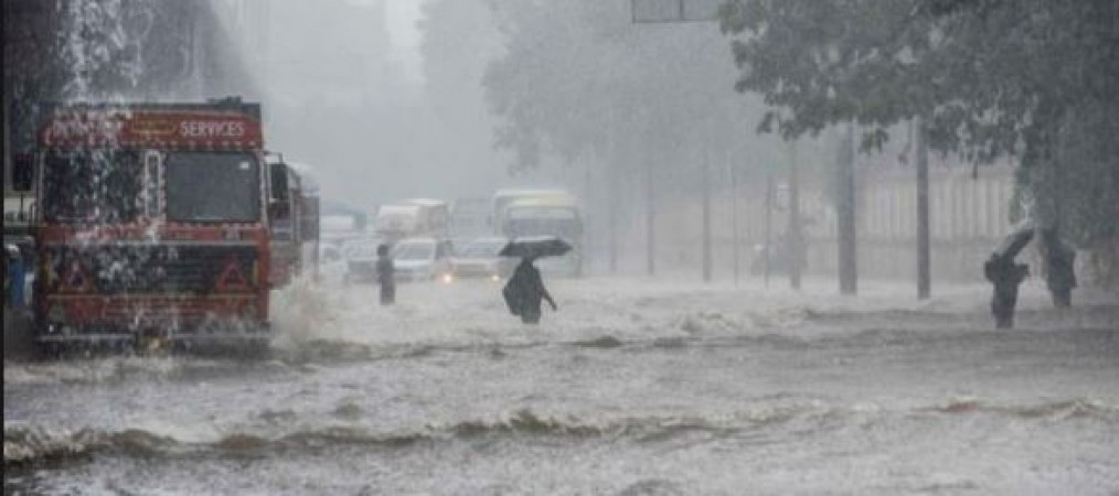 Heavy rain alert in many parts of the country, including Delhi-MP