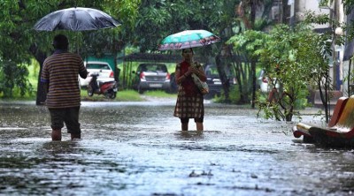 IMD predicts heavy rainfall in Mumbai, red alert issued