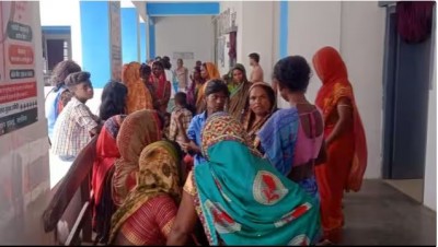 शादी में चिकेन-चावल खाने से 54 बच्चे बीमार, उल्टियां करते-करते पहुंचे अस्पताल