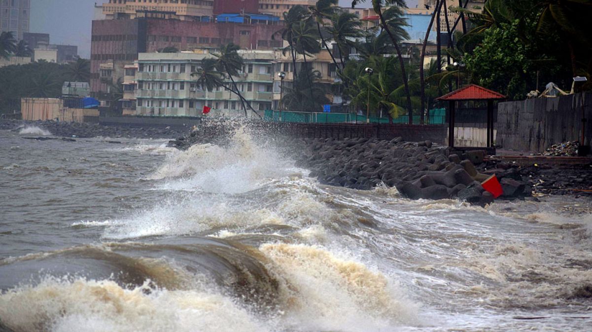 मुंबई में फिर भारी बारिश की आशंका, मौसम विभाग ने जारी की हाईटाइड की चेतावनी