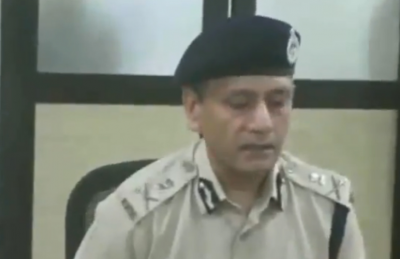 वीडियो: MP के DGP का बेहद शर्मनाक बयान, कहा- लड़कियों की आज़ादी से बढ़ रहे अपराध