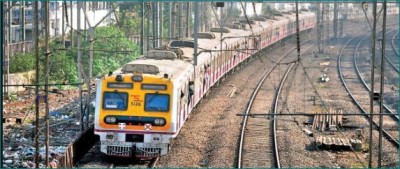 Mumbai local to start soon for common passengers