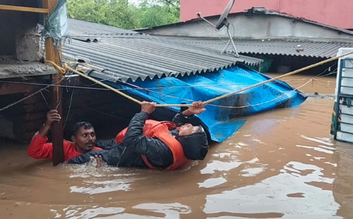 Floods wreaking havoc in Gujarat, 61 died so far, low-lying areas submerged
