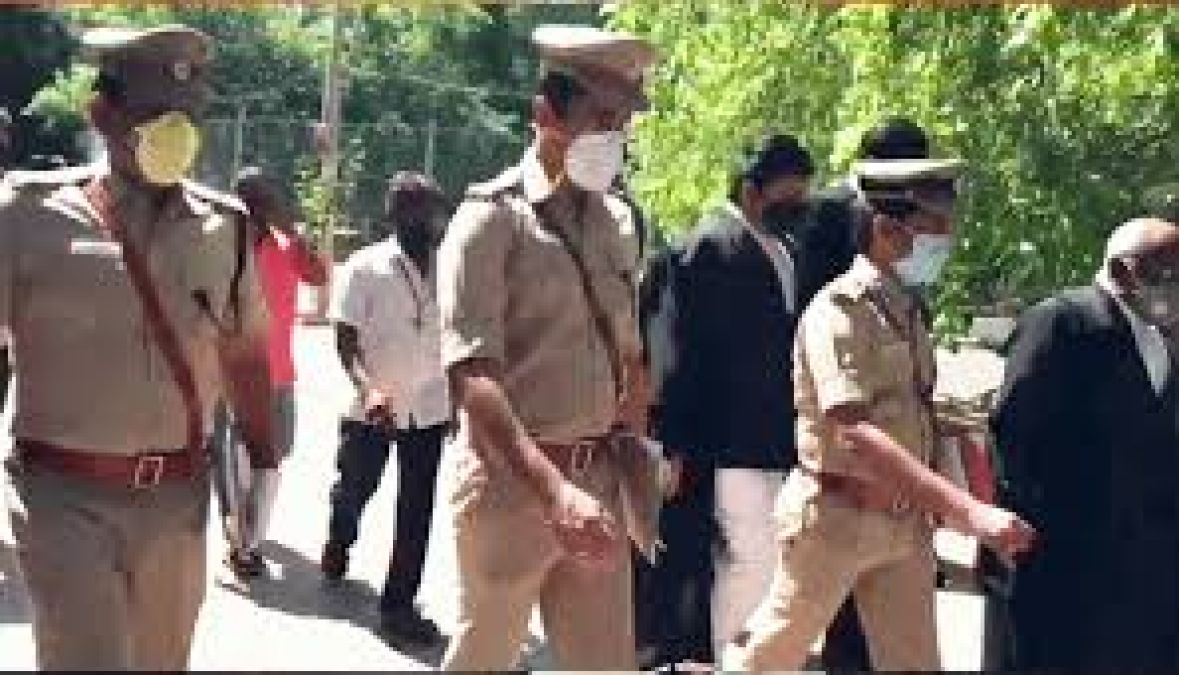 CBI team takes charge of Tuticorin case on request of Tamil Nadu government