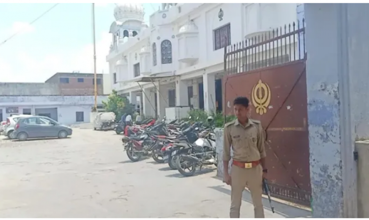 Black bag filled with meat thrown into Gurudwara on the day of Bakrid