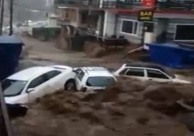 Cloudburst in Dharamshala results in flash floods damaging public property