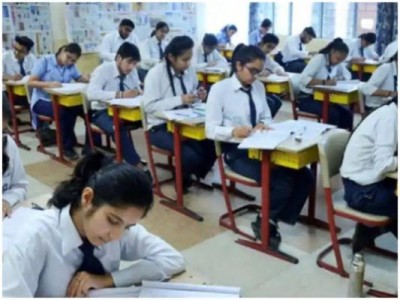 Karnataka SSLC Exams 2021: हाई कोर्ट ने दी 10वीं की परीक्षा करने की मंजूरी, इस दिन होगी एग्जाम