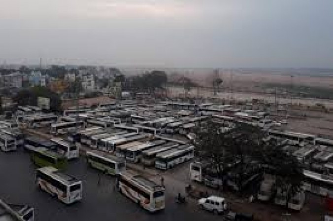 KSRTC to operate 800 buses before seven days of lockdown in Karnataka