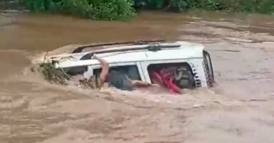 Flood wreaks havoc in Betul, Scorpio full of 6 people flushed away in water