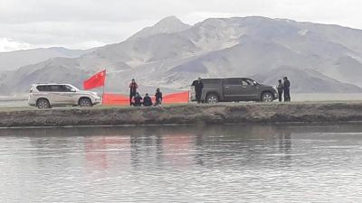 Ladakh: Chinese soldier entered Indian border, weaved flag, photo gets viral