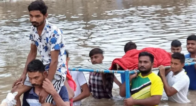 गुजरात जलप्रलय: बीते 24 घंटों में 14 लोगों की मौत, अब तक कुल 83 ने गंवाई जान
