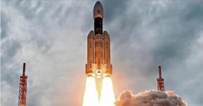 चाँद पर तिरंगा! ऐतिहासिक यात्रा पर रवाना हुआ चंद्रयान-3, श्रीहरिकोटा से ISRO ने किया लॉन्च