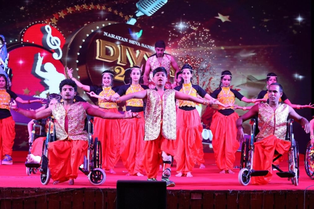 Handicapped models to perform on stage at Talent Show organised by Narayan Seva Sansthan