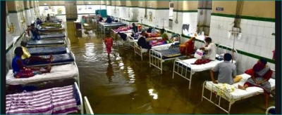 तेजी से वायरल हो रहा है हैदराबाद की बारिश में पानी-पानी हुए अस्पताल के वॉर्ड का वीडियो