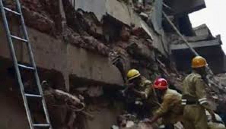 शाहजहांपुर में दीवार गिरने से एक ही परिवार के पांच लोगों ने तोड़ा दम