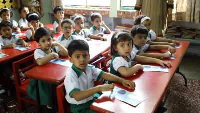 कोरोना काल में बड़ी खबर, 1 हजार स्कूल खोलने की सरकार ने की तैयारी
