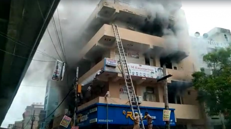Fierce fire broke out in Delhi's New Ashok Nagar, no loss reported