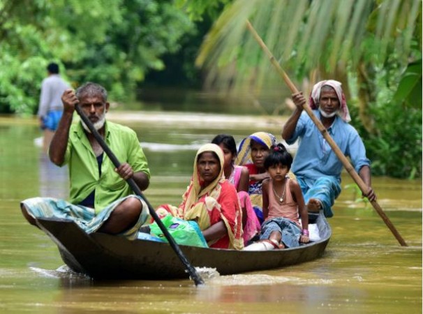 असम में बाढ़ का भयवाह रूप, 30 जिले जलमग्न, 96 जानवरों की मौत
