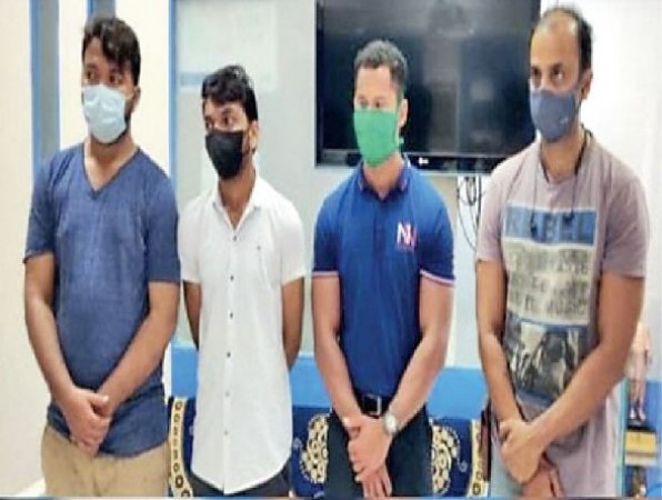 Big gang selling fake Corona medicines busted in Surat