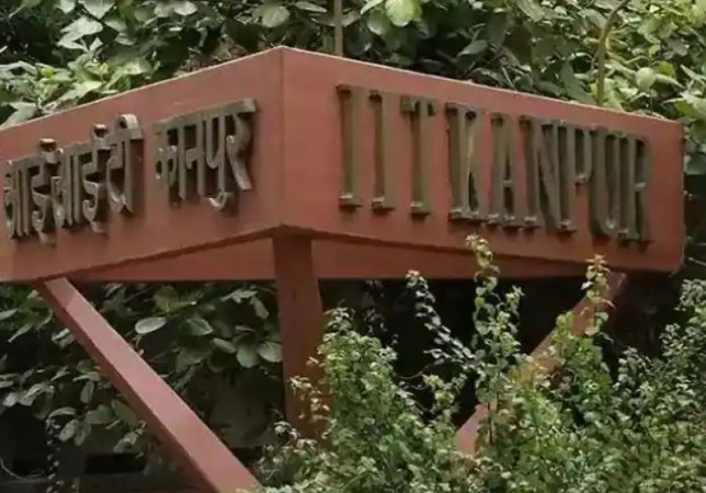 'Third wave of Covid-19 likely to arrive in October, will be less dangerous': IIT Kanpur