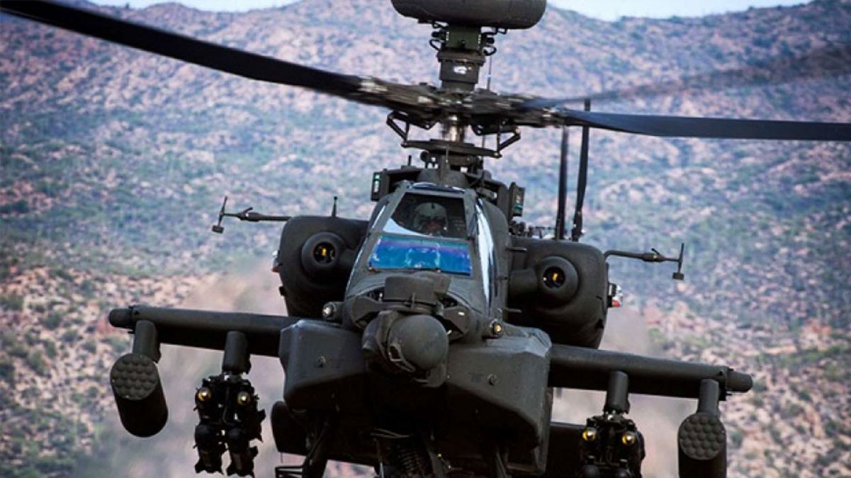 बढ़ेगी भारतीय वायुसेना की ताकत, इसी महीने बेड़े में शामिल होंगे अपाचे हेलीकाप्टर