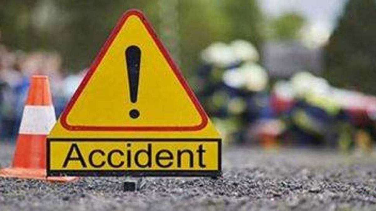 Painful road accident in Hapur, 9 people returning from marriage died