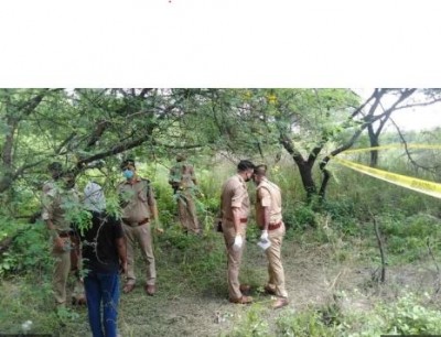 Two dead bodies of young women found near Lucknow-Kanpur Highway
