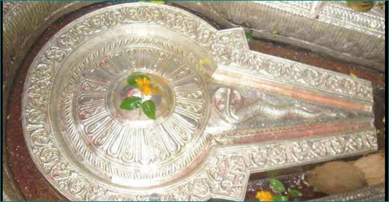 पुणे: भीमाशंकर ज्योतिर्लिंग मंदिर परिसर में लबालब भरा बारिश का पानी