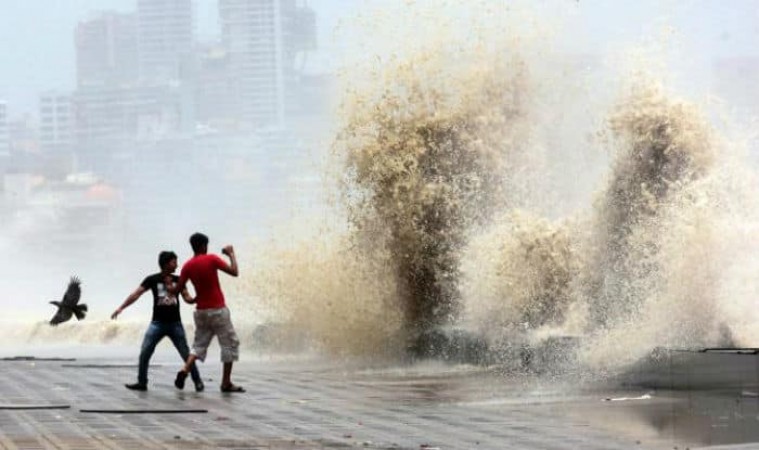 Mumbaikars to face another disaster, Meteorological Department issued alert