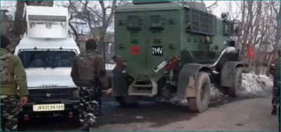 J&K: Encounter in Sopore, two LeT terrorists killed by security forces