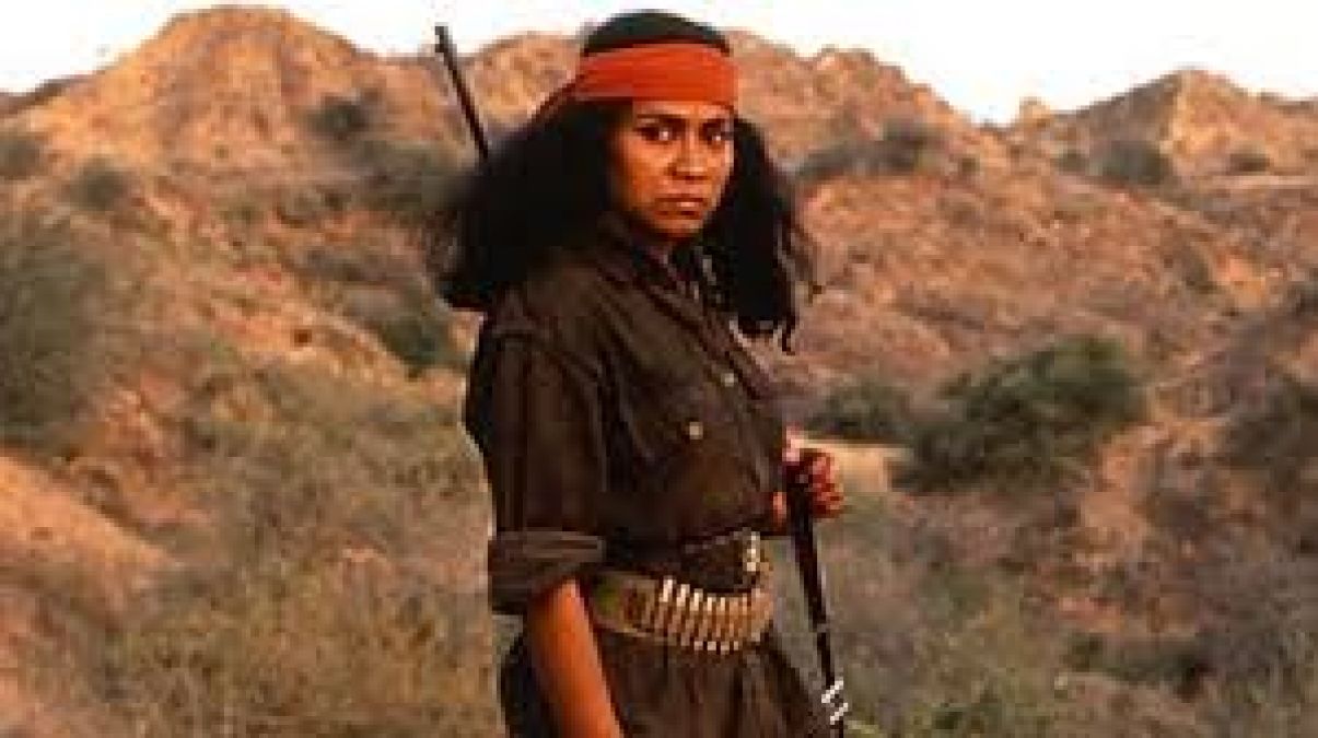 Phoolan Devi: Married at the age of 10, gang-raped for 3 weeks, became MP after killing 22 Thakurs