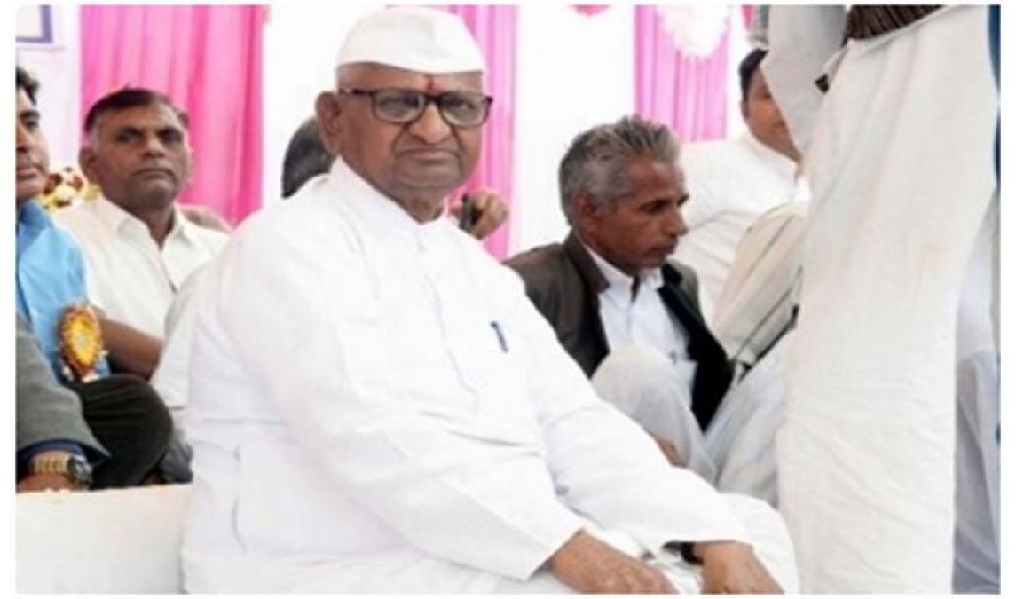 Anna Hazare breaks silence On RTI Act Changes, says Modi Government Betrayed People